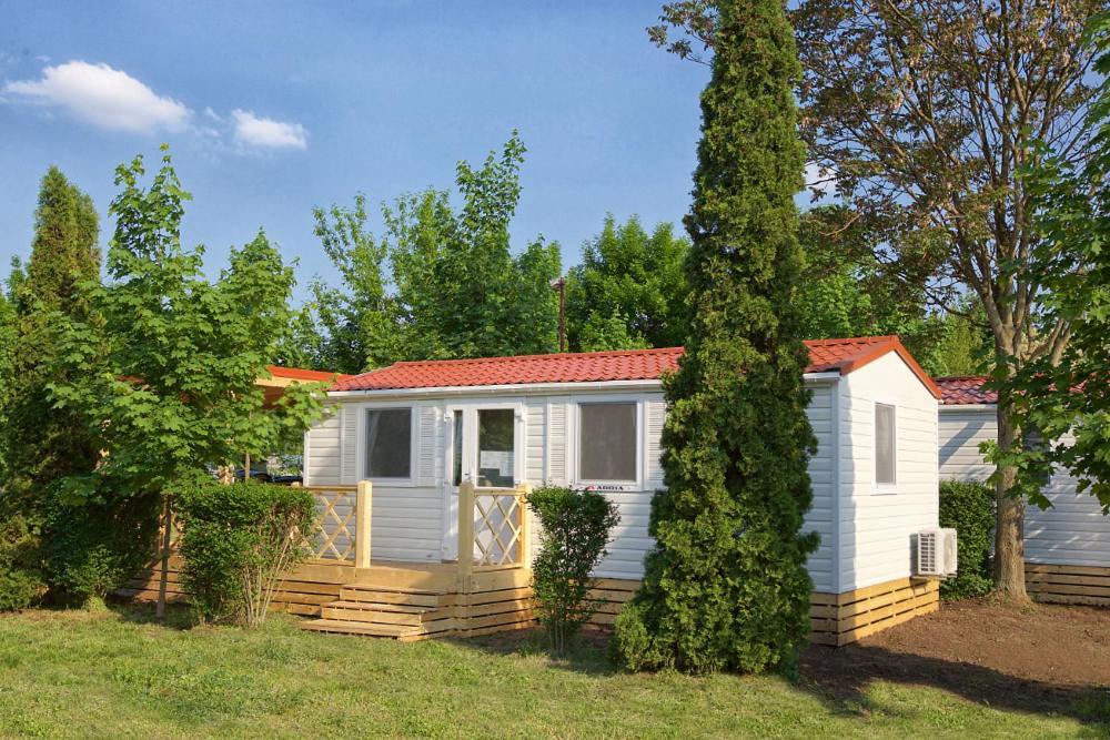 Hungarospa Thermal Camping Mobilhaz Hajduszoboszlo Exterior photo